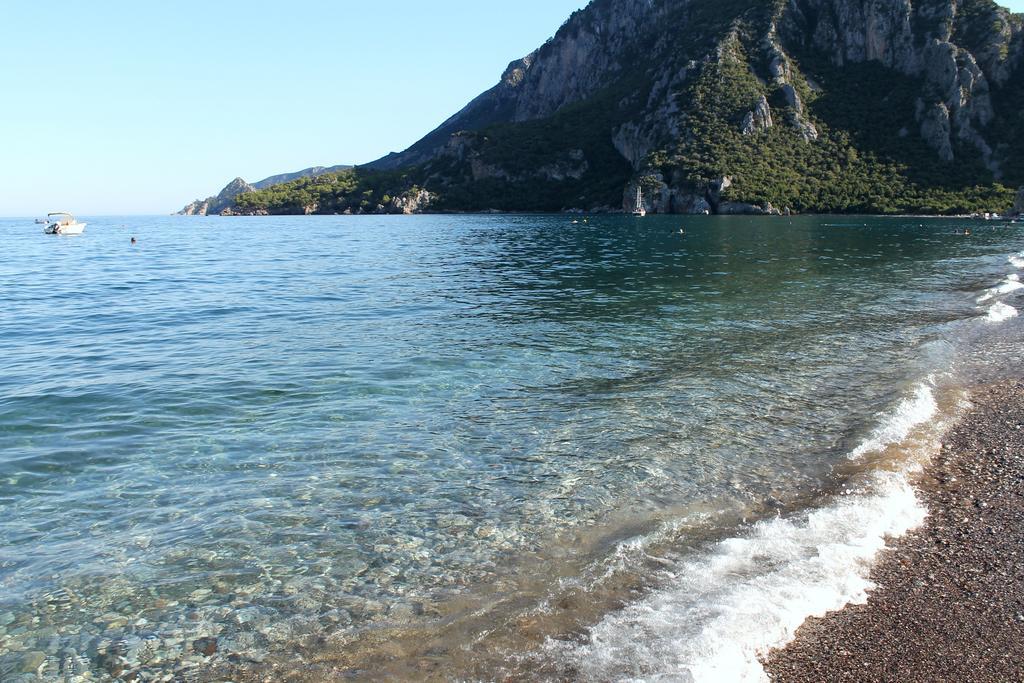 Defne Pension Çıralı Exteriör bild